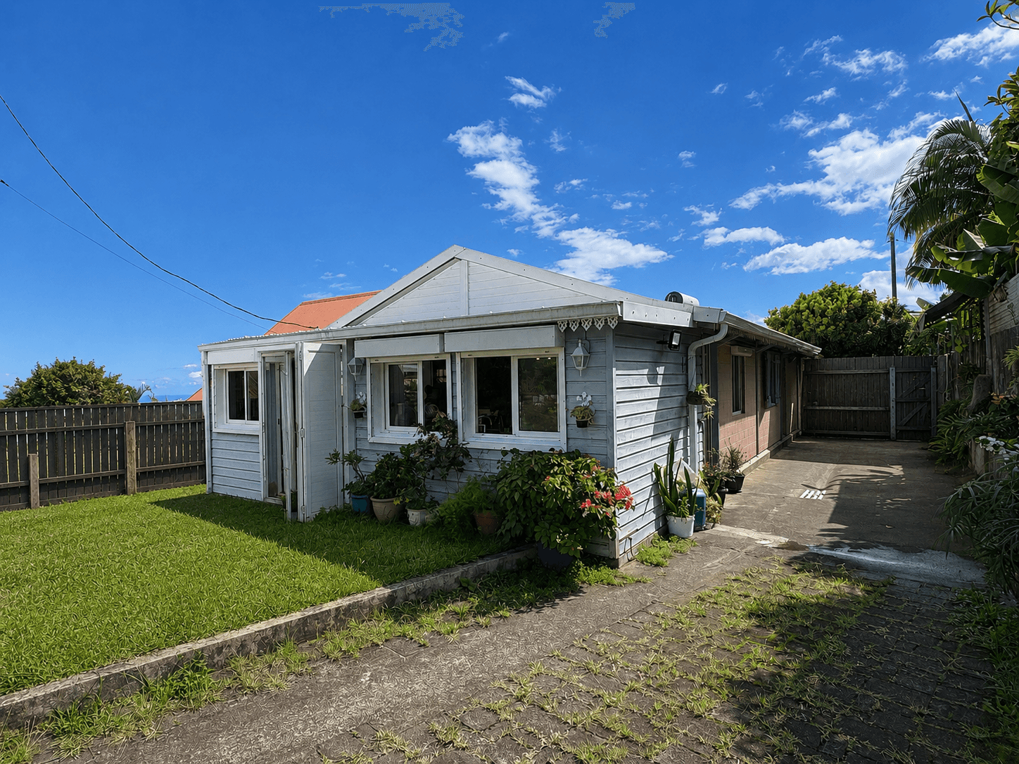 🏡 Maison Bourbon Bois de Charme – Saint-Pierre (Mont-Vert)